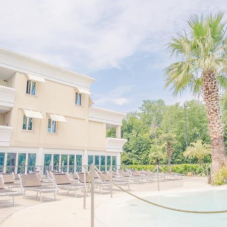 Relais Du Lac Village - Italian Homing Desenzano del Garda Ngoại thất bức ảnh