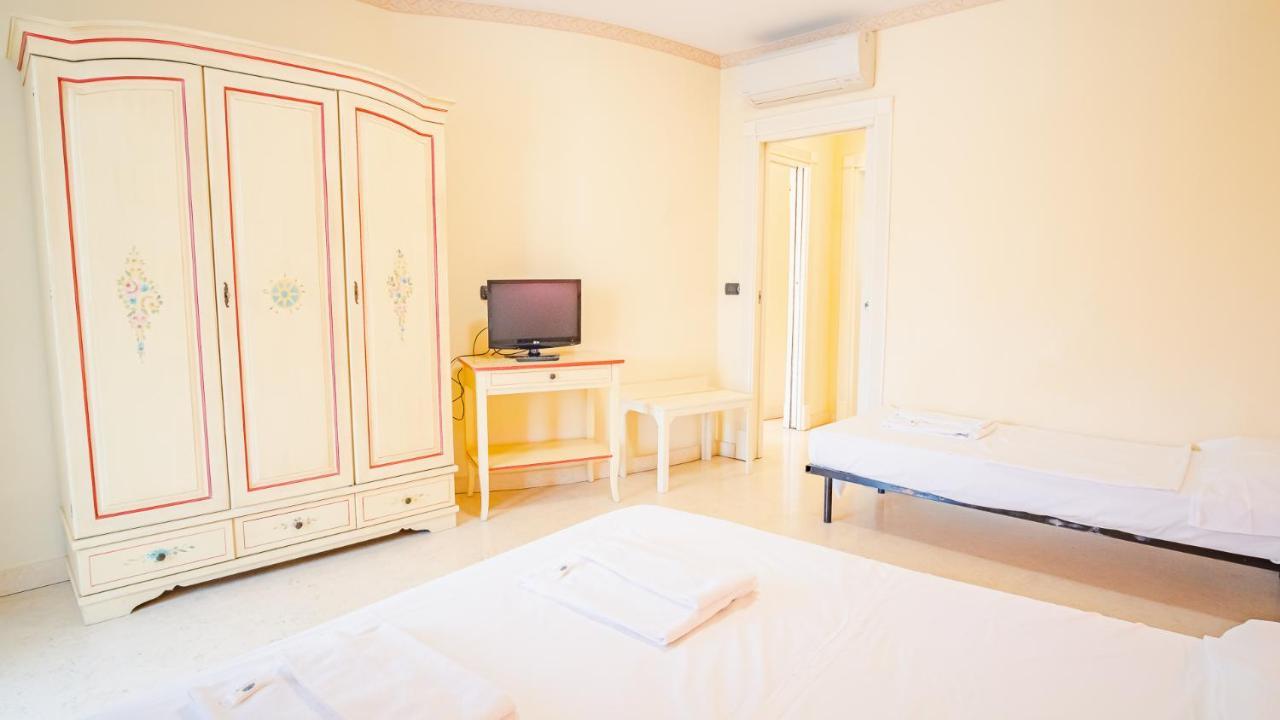 Relais Du Lac Village - Italian Homing Desenzano del Garda Ngoại thất bức ảnh