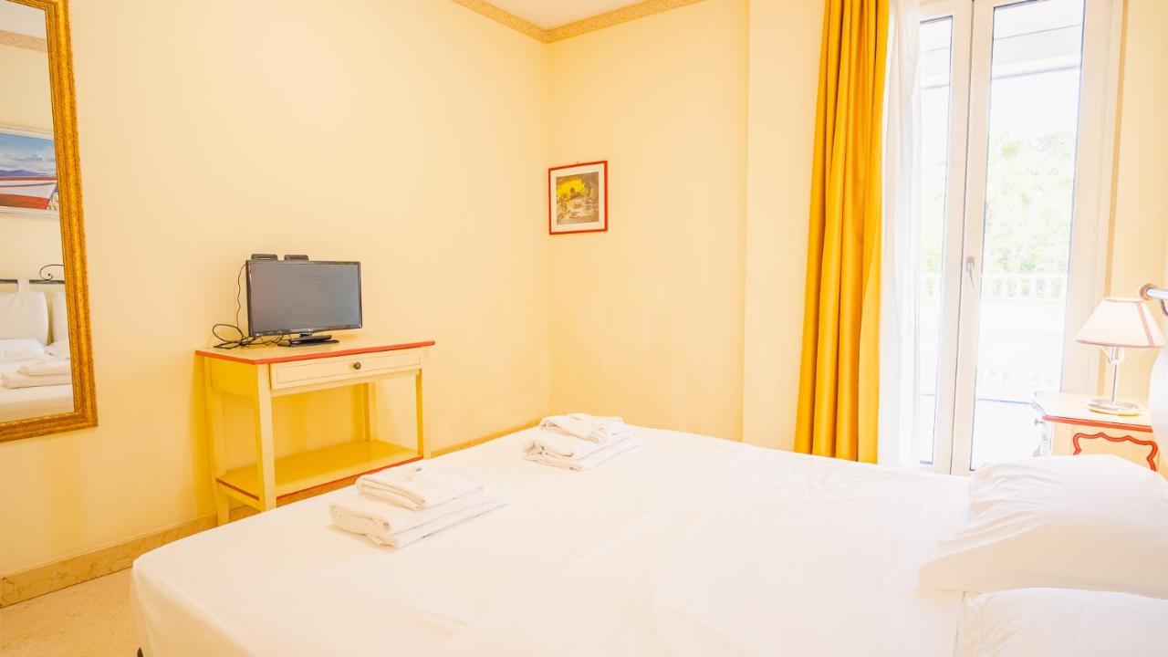 Relais Du Lac Village - Italian Homing Desenzano del Garda Ngoại thất bức ảnh