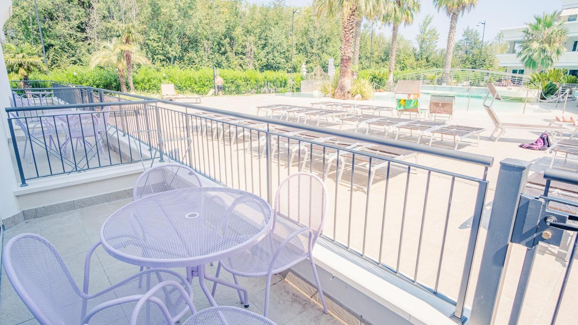 Relais Du Lac Village - Italian Homing Desenzano del Garda Ngoại thất bức ảnh
