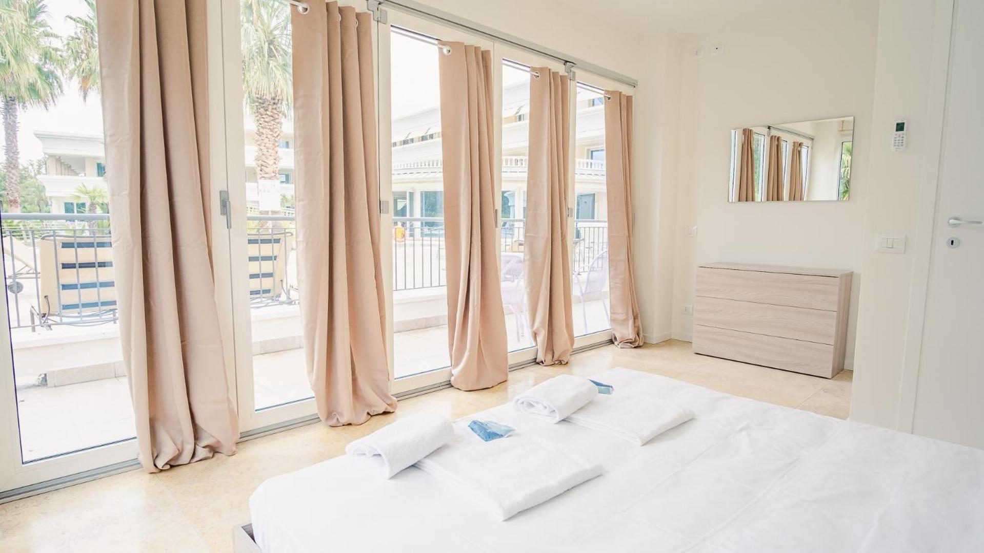 Relais Du Lac Village - Italian Homing Desenzano del Garda Ngoại thất bức ảnh