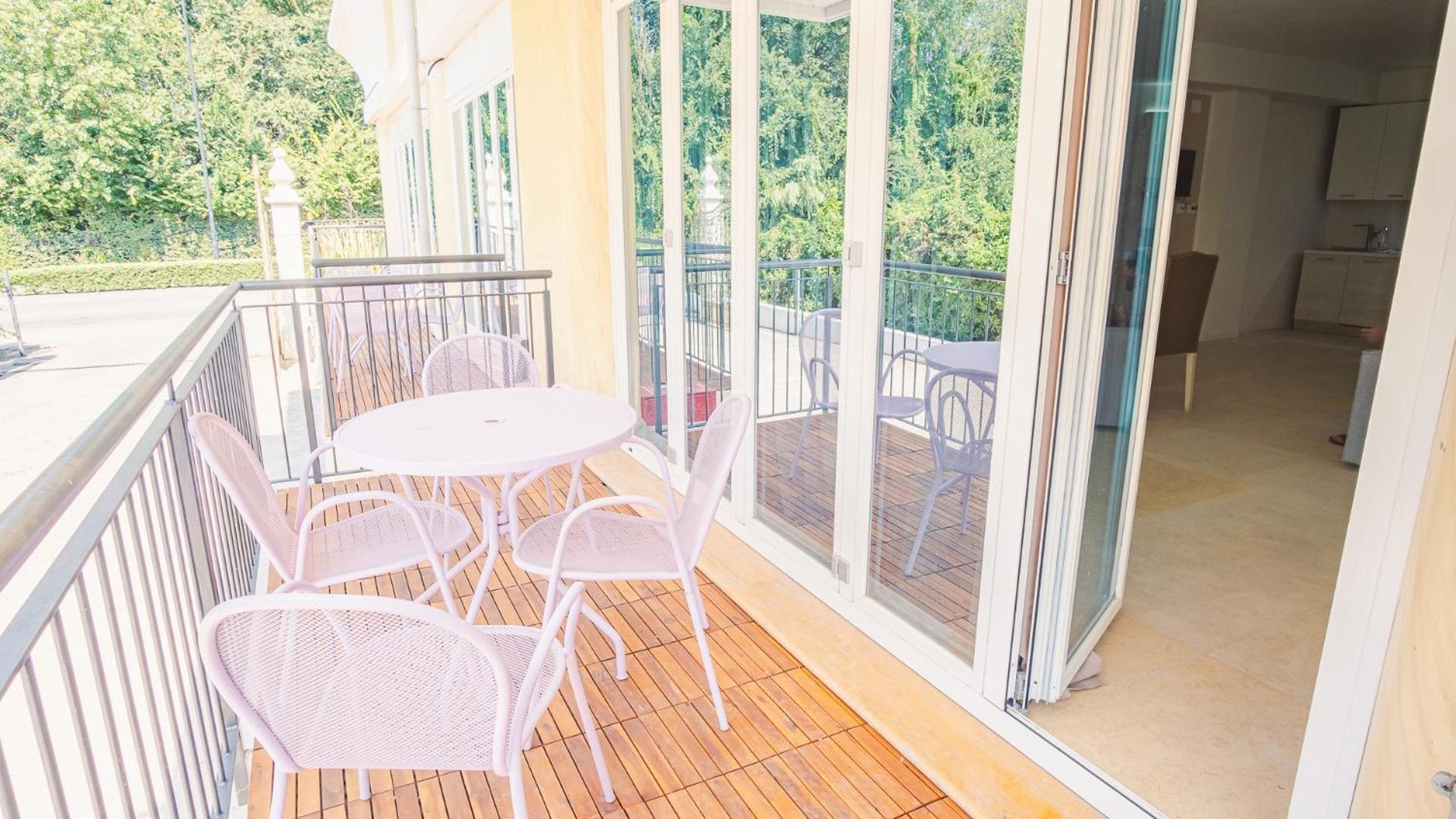 Relais Du Lac Village - Italian Homing Desenzano del Garda Ngoại thất bức ảnh